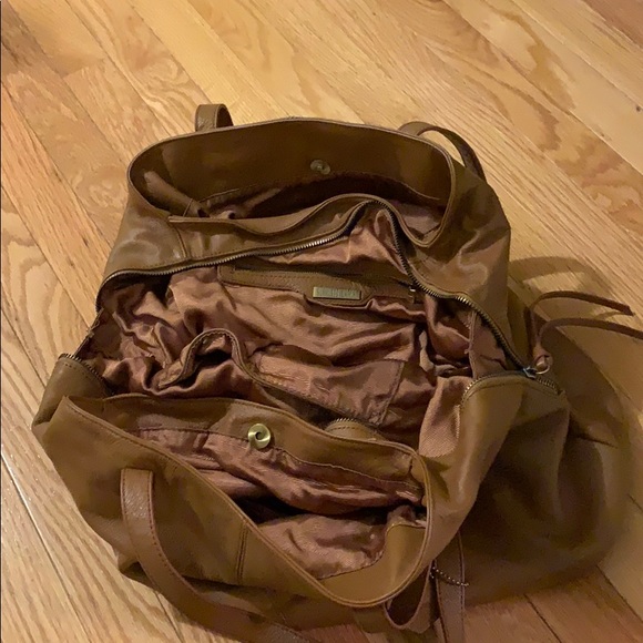 Handbag - Picture 2 of 4